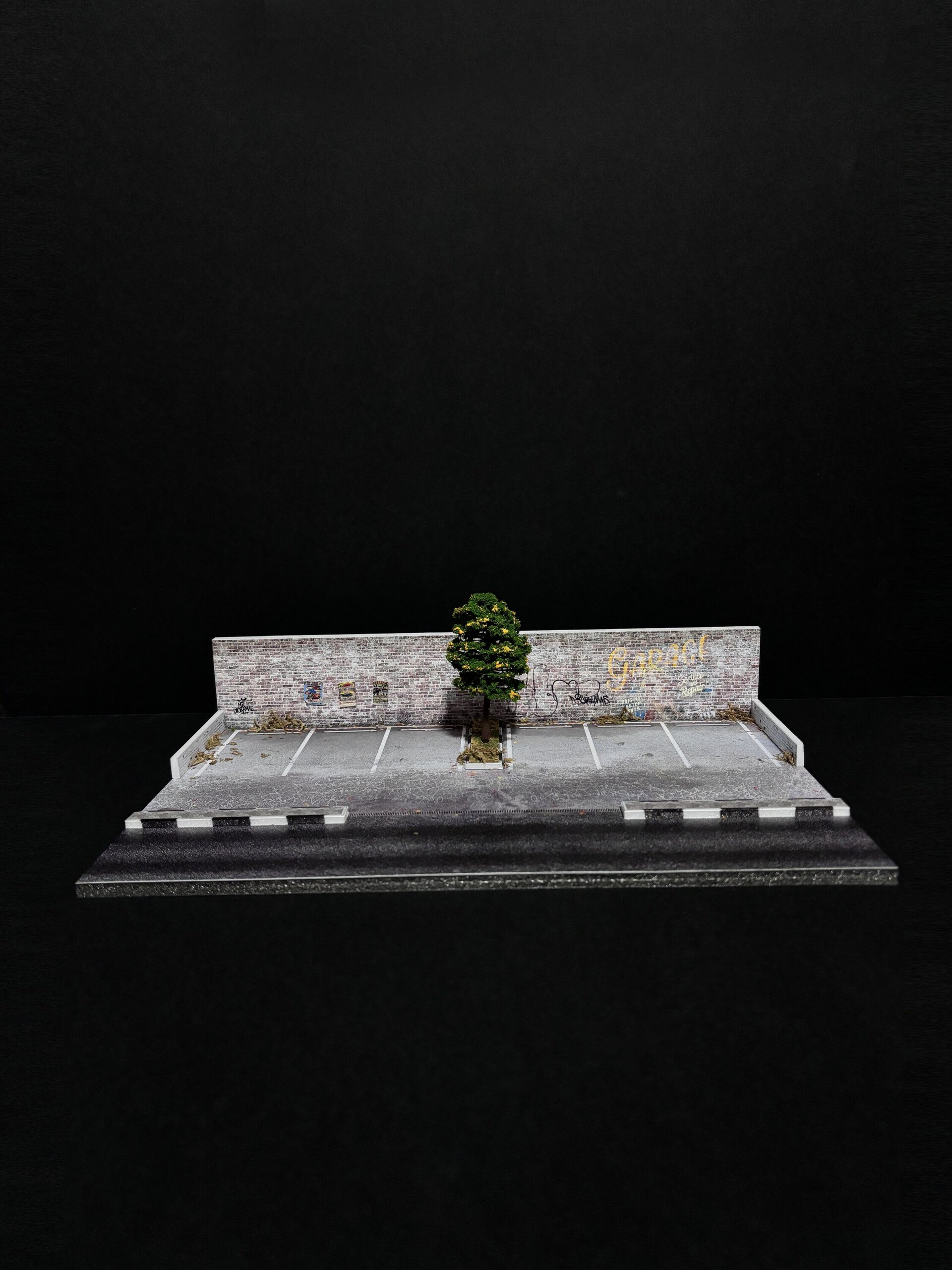 Diorama 1:64 Parking otoñal - 5