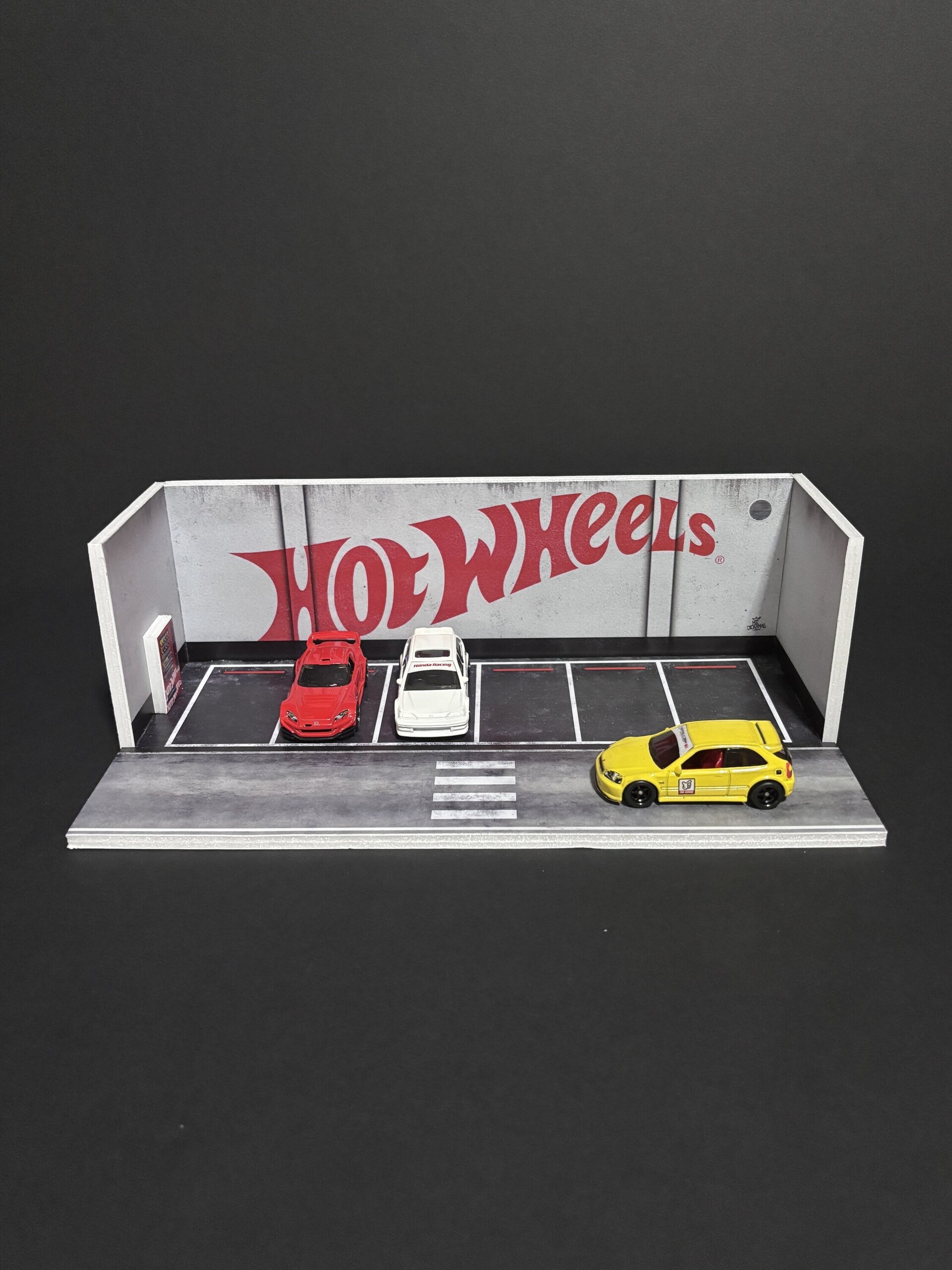 Diorama 1:64 Parking Hot Wheels - 1