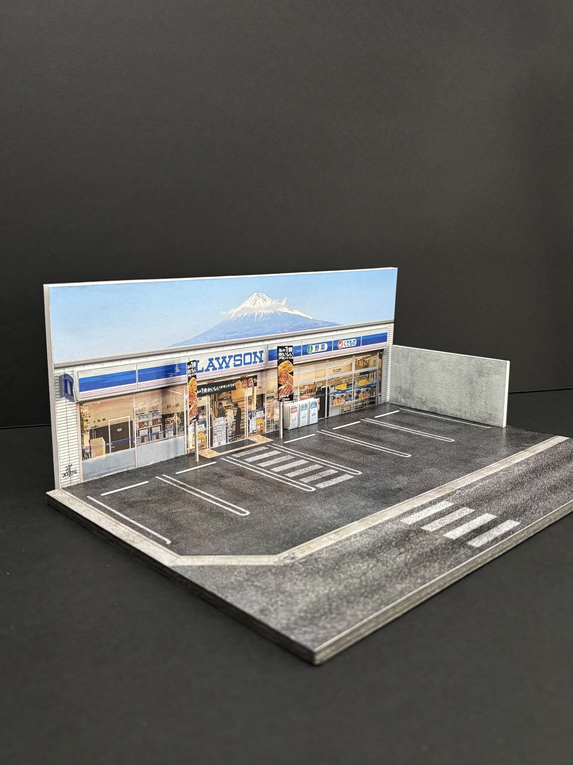 Diorama 1:64 lawson Fuji - 3