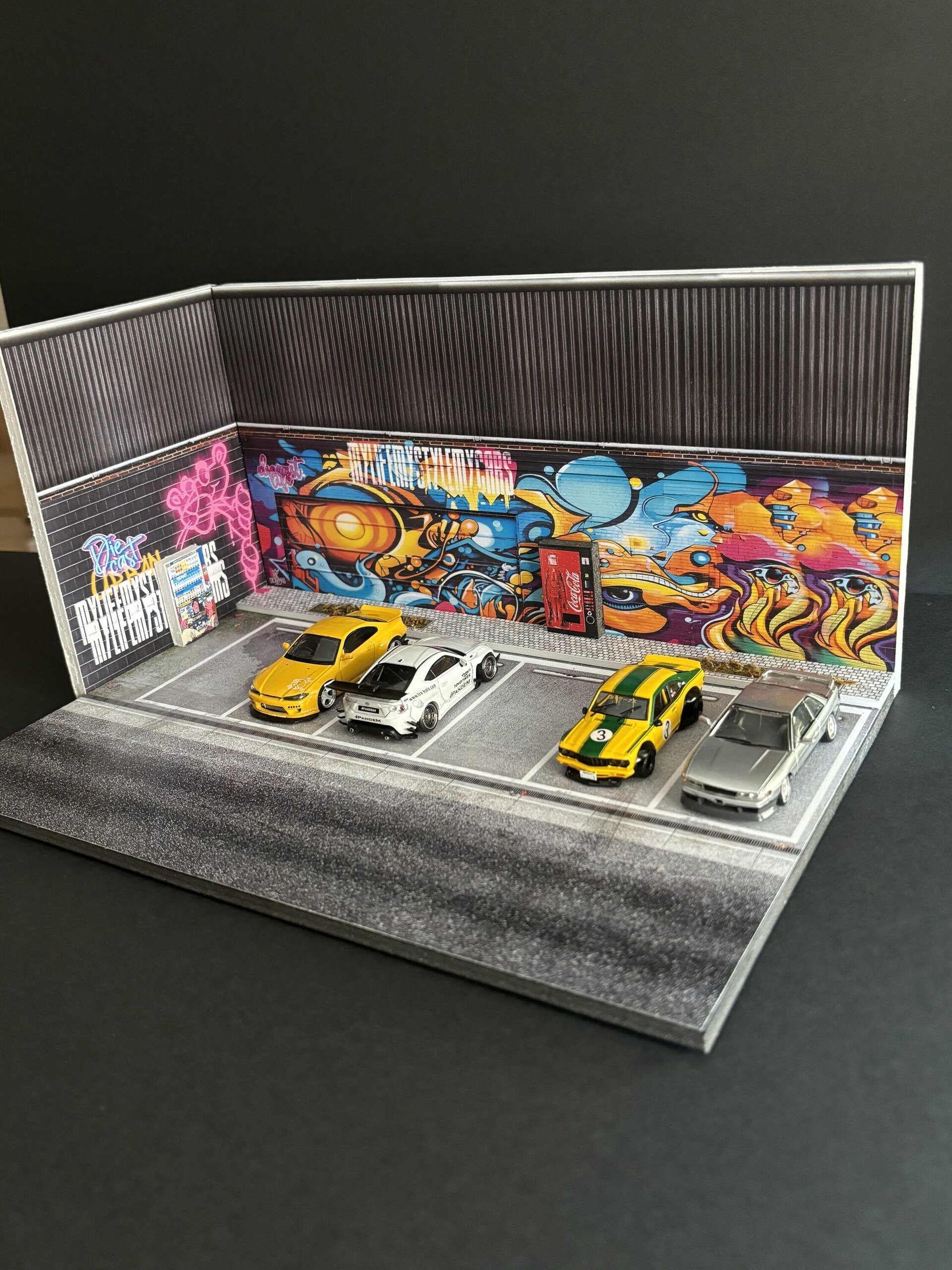 Diorama 1:64 Parking urban mural graffiti - 3