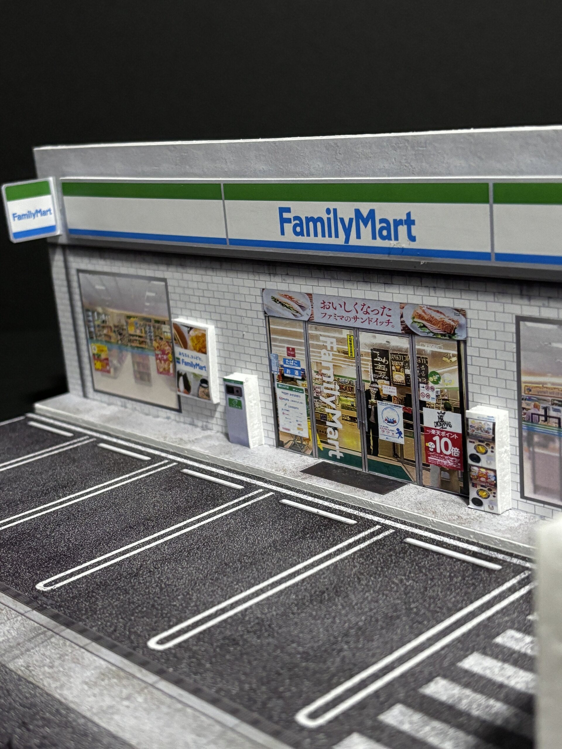 Diorama 1:64 Parking Family - 2