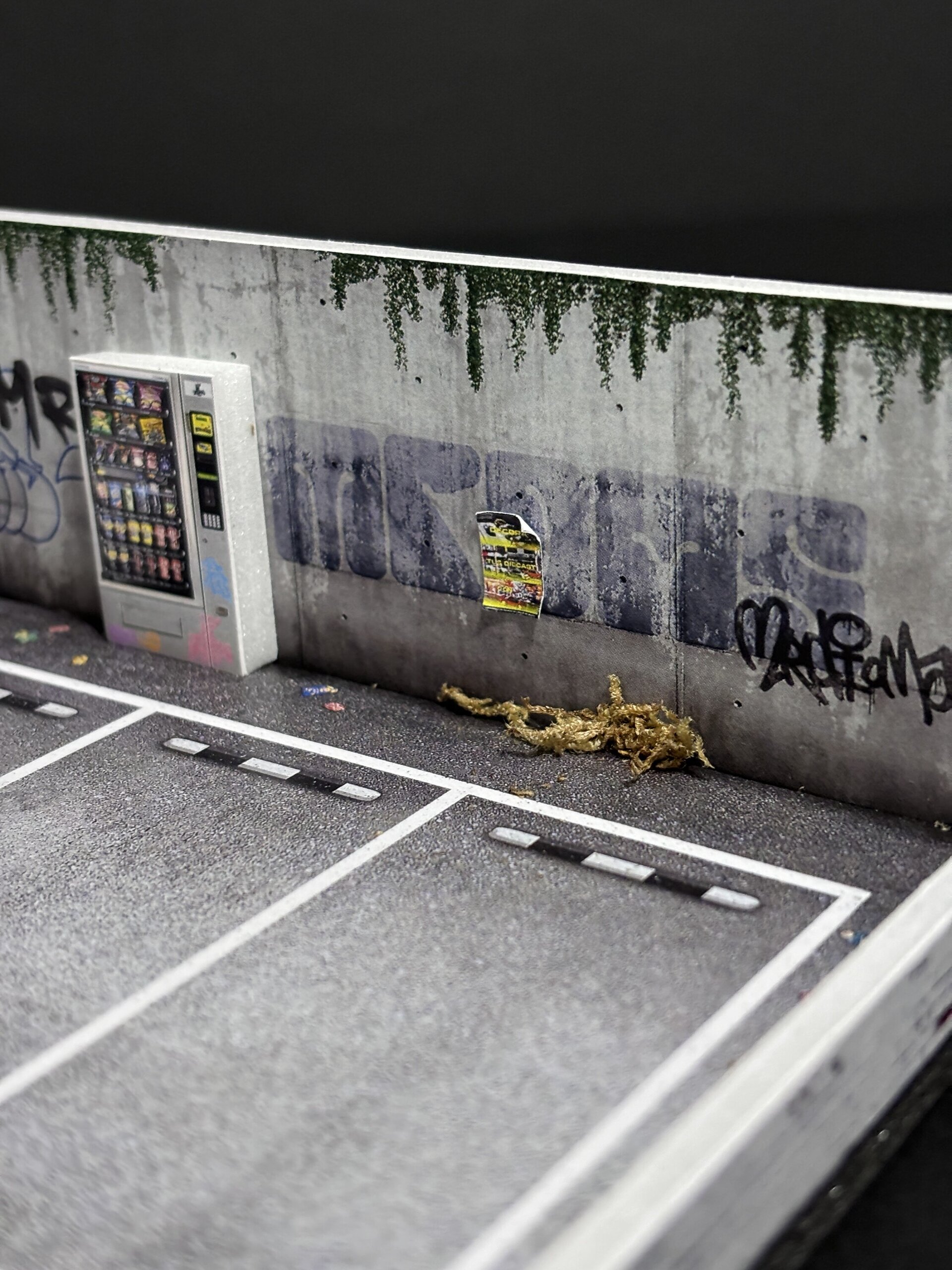 Diorama 1:64 Parking basic v2 - 3