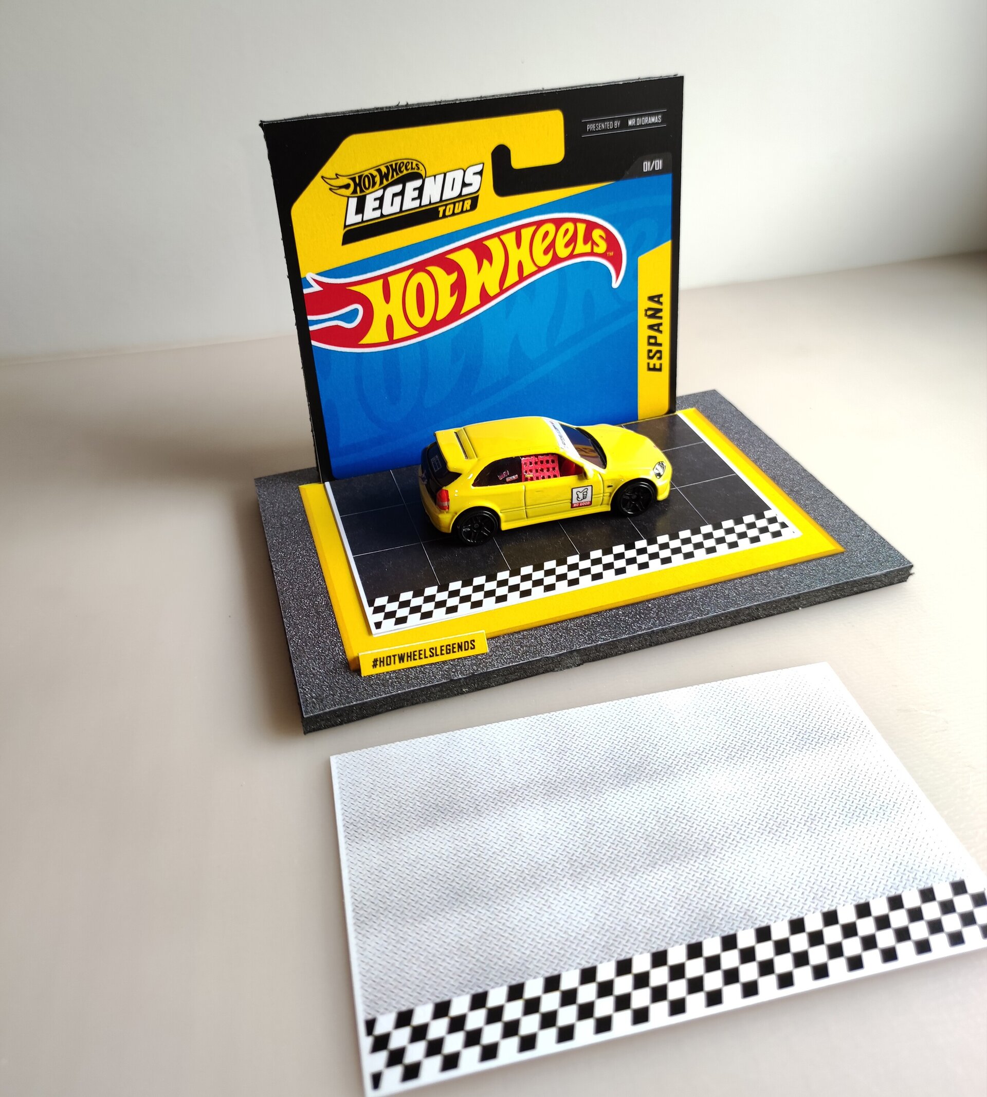 Stand 1:64 Hot Wheels Legends Tour - 2